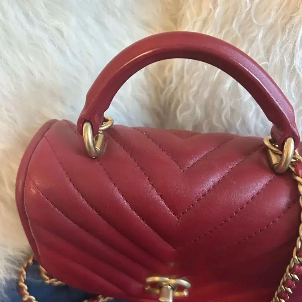 Chanel Red chev coco handle small Leather Handbag